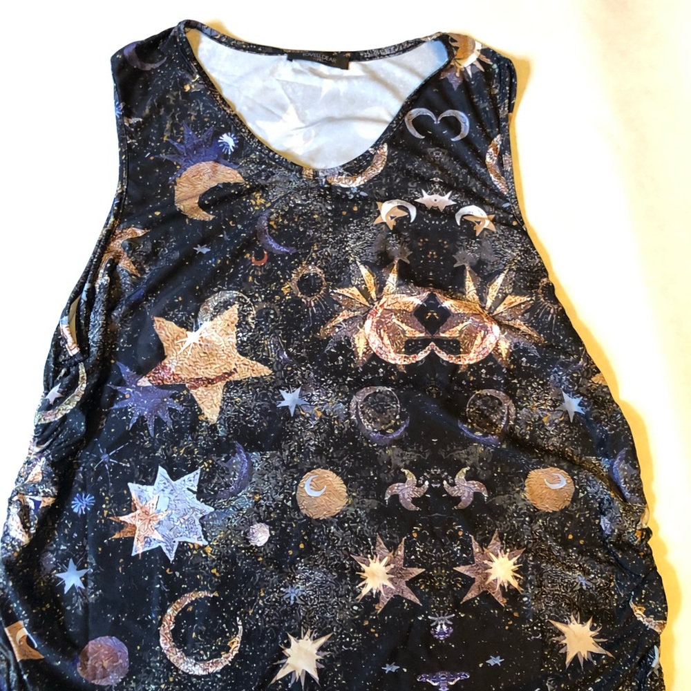 Moon and stars tank top size 2xl